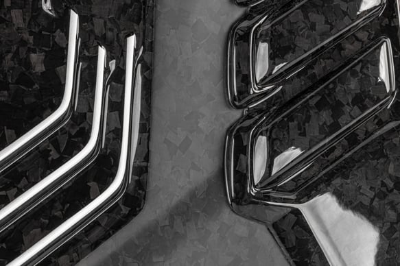 Load image into Gallery viewer, APR Engine Cover - 2.9T/3.0T/4.0T (4M) SUV - Forged Carbon Fiber