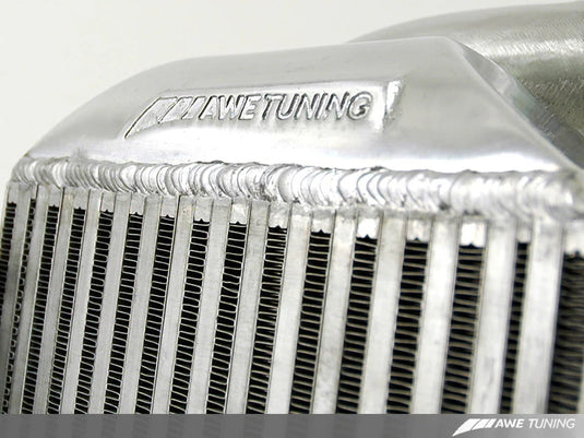 AWE PERFORMANCE INTERCOOLER KIT FOR AUDI S4 B5 A6 ALLROAD C5 2.7T - WITH CARBON FIBER SHROUDS