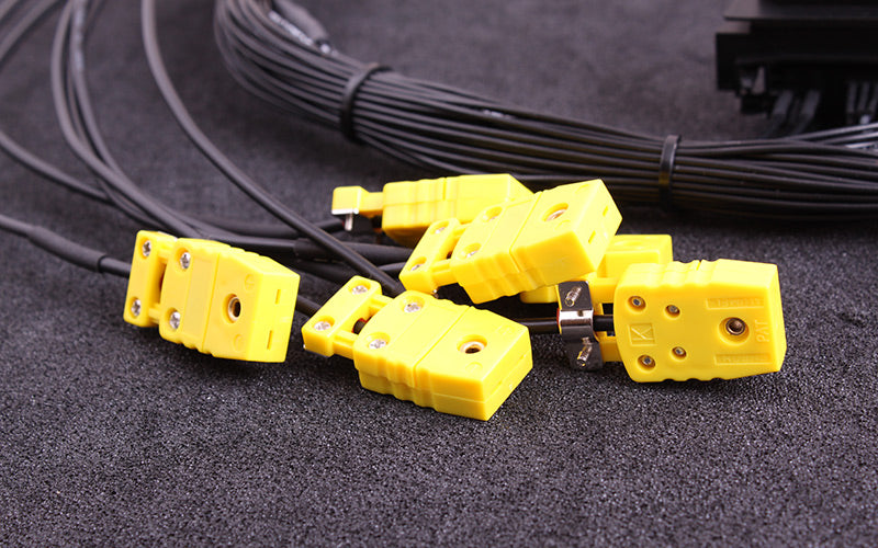 Load image into Gallery viewer, MAXXECU Race Plug-in Kit for B5 Audi S4 2000-2002 - a6 2.7t 2000-2002